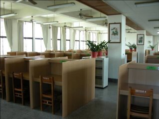 圖書館四樓
