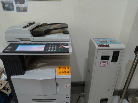 圖書館一樓